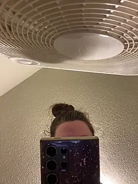 PeakabumPromo online show from 15, 4, 2026