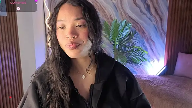 penelope tay1 online show from 30, 5, 2026