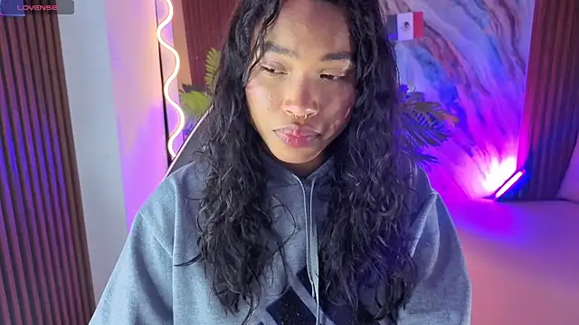 penelope tay1 online show from 2, 7, 2026