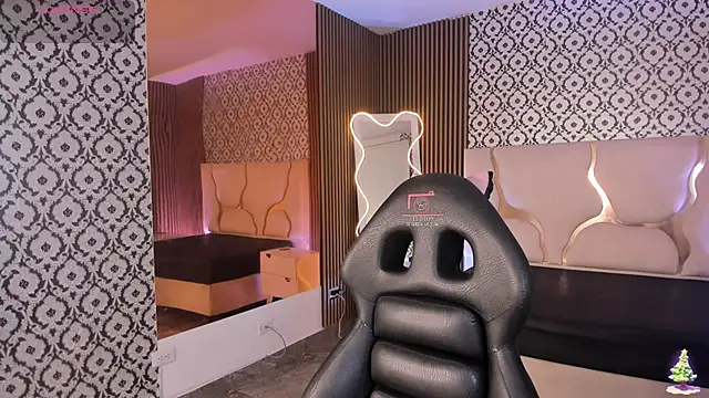 penelope tay1 online show from 23, 12, 2025