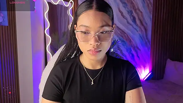 penelope tay1 online show from 24, 5, 2026
