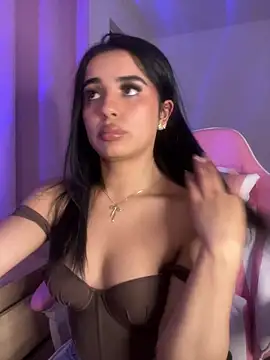 Snapshot of Emily-14 chatting on 11, 2, 2026 Emily-14 online show from 11, 2, 2026