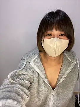 Snapshot of -anzu-o chatting on 31, 12, 2024 -anzu-o online show from 31, 12, 2024