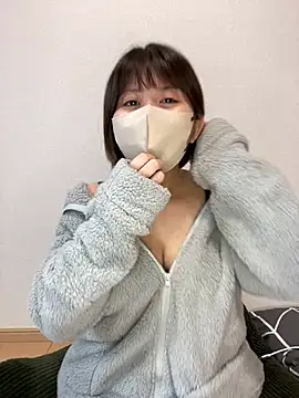 Snapshot of -anzu-o chatting on 10, 1, 2025 -anzu-o online show from 10, 1, 2025