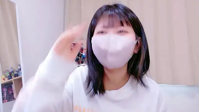 Snapshot of -anzu-o chatting on 9, 10, 2025 -anzu-o online show from 9, 10, 2025