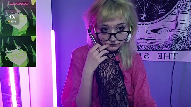 Snapshot of Milten-Trish chatting on 12, 6, 2026 Milten-Trish online show from 12, 6, 2026
