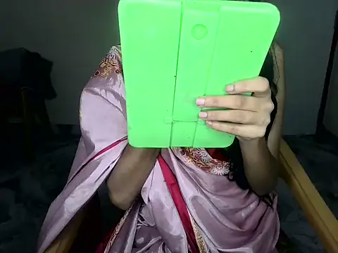 kritikadoll online show from 8, 10, 2025