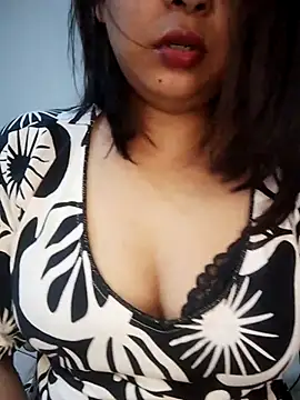 Snapshot of Fuck_Girl_Nuri chatting on 12, 6, 2026 Fuck Girl Nuri online show from 12, 6, 2026
