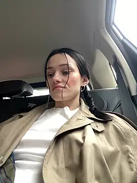 Snapshot of Mia_Mia_M chatting on 25, 4, 2026 Mia Mia M online show from 25, 4, 2026