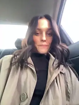 Mia Mia M online show from 17, 4, 2026