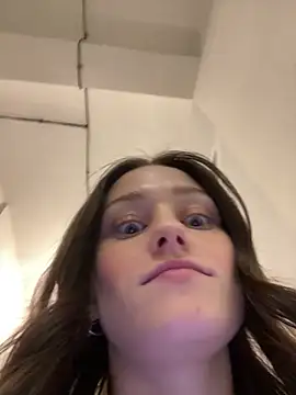 Mia Mia M online show from 26, 3, 2026