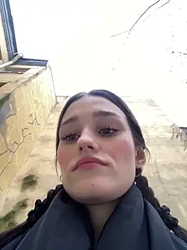 Mia Mia M online show from 28, 2, 2026