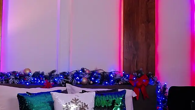 SkylerSpark online show from 14, 12, 2025