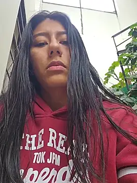 CarlaAlvez online show from 6, 2, 2026