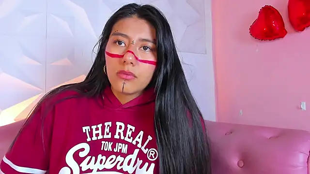 Snapshot of CarlaAlvez chatting on 6, 3, 2025 CarlaAlvez online show from 6, 3, 2025