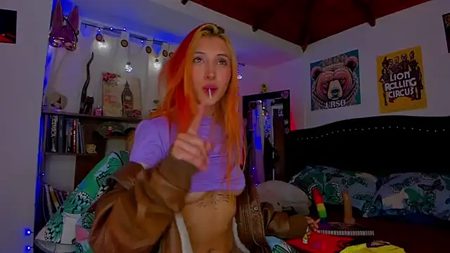 cuteweed420 online show from 4, 1, 2025