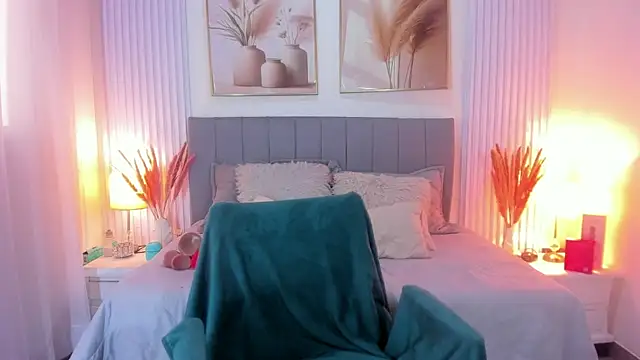  lara1 online show from 29, 6, 2026
