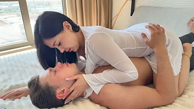 BestModelsDuo online show from 4, 5, 2026