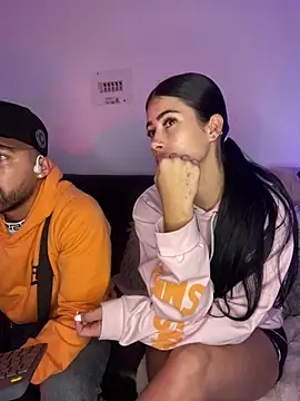 Sweet and caramel online show from 2, 2, 2025