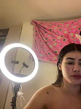 Sweet and caramel online show from 21, 3, 2025