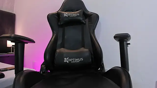 Snapshot of Freyaa__ chatting on 21, 11, 2025 Freyaa online show from 21, 11, 2025