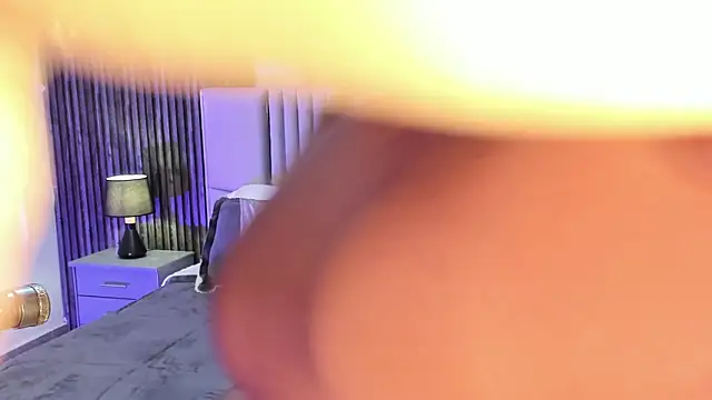 Lillyortiz online show from 21, 7, 2026