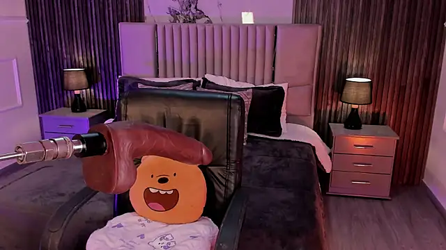 Lillyortiz online show from 12, 6, 2026