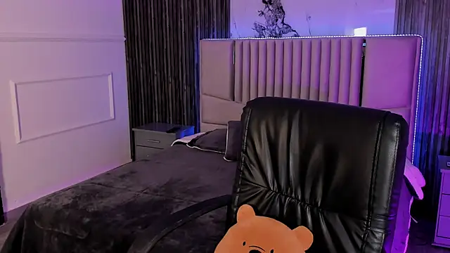 Lillyortiz online show from 9, 10, 2025