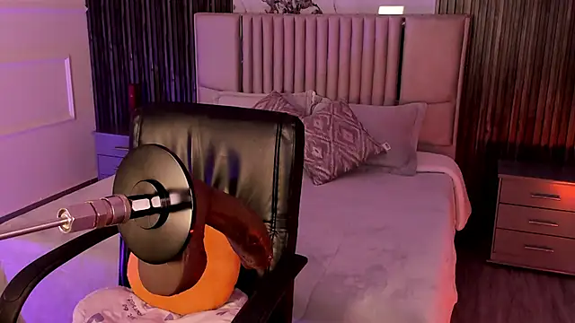 Lillyortiz online show from 23, 2, 2026