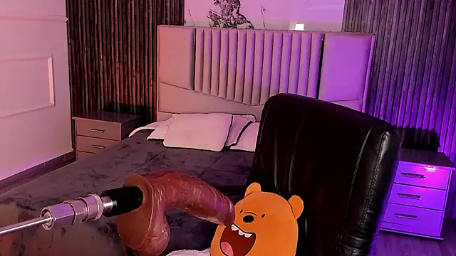 Lillyortiz online show from 27, 10, 2025