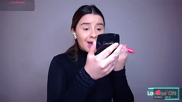 SaraBraun  online show from 11, 2, 2026