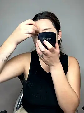 SaraBraun  online show from 14, 1, 2026