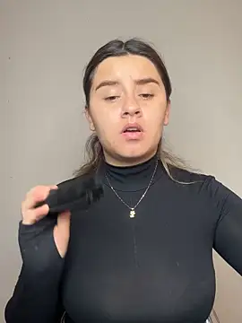 SaraBraun  online show from 4, 2, 2026