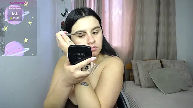 SaraBraun  online show from 30, 10, 2025