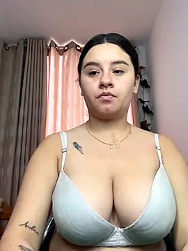 SaraBraun  online show from 2, 11, 2025