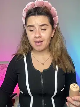 SaraBraun  online show from 5, 6, 2026