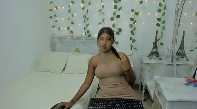melany brunette online show from 18, 12, 2024