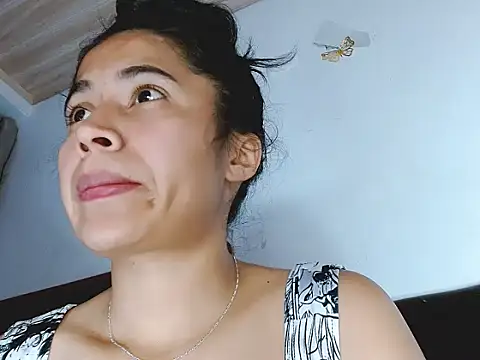 brihanna lena online show from 30, 5, 2026