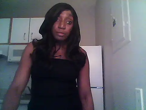 Snapshot of LuckiXCX chatting on 5, 7, 2026 LuckiXCX online show from 5, 7, 2026