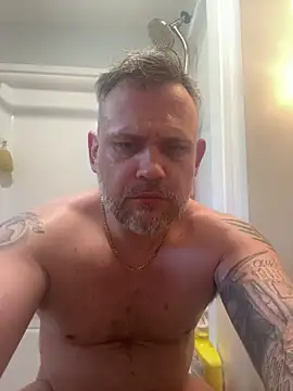 TwoFarty240 online show from 17, 5, 2026
