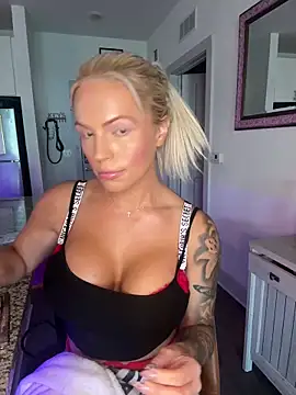 sophiamariexoxo240 online show from 4, 11, 2025