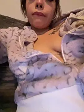 Sexyteengabi online show from 28, 4, 2026