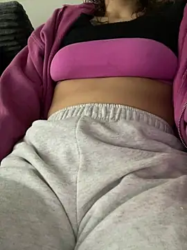 Sexyteengabi online show from 18, 4, 2026