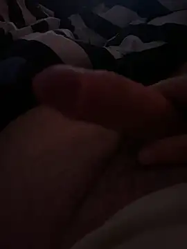 Snapshot of ouiiii27 chatting on 7, 1, 2025 ouiiii27 online show from 7, 1, 2025