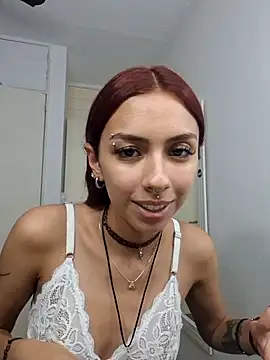 Jazmin-Cerezita online show from 4, 11, 2025