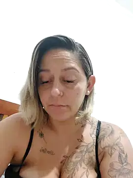 Snapshot of baixinhaloira chatting on 30, 12, 2024 baixinhaloira online show from 30, 12, 2024