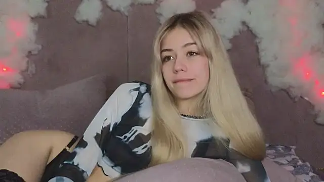 STELLA RICH online show from 22, 2, 2025