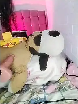 Snapshot of Yaz_Moon chatting on 9, 11, 2025 Yaz Moon online show from 9, 11, 2025