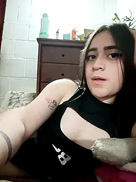 Yaz Moon online show from 17, 2, 2025