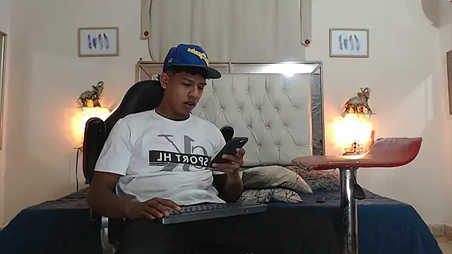 Snapshot of mr_stiven_ chatting on 10, 9, 2025 mr stiven online show from 10, 9, 2025